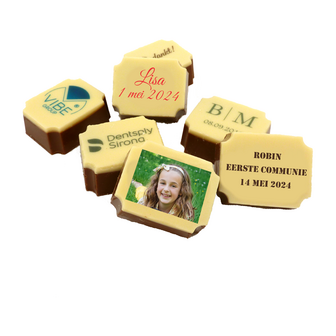 Personalised chocolates per piece